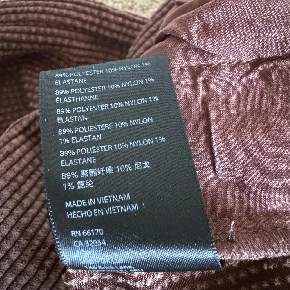 BDG Ribbed Corduroy Straight Leg Jeans - Picture 13 of 13